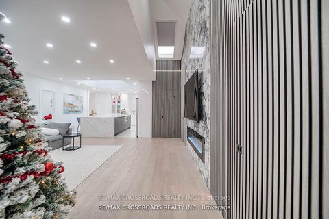 Photo 6 at 7118 Yonge Street, Rural Innisfil, Innisfil