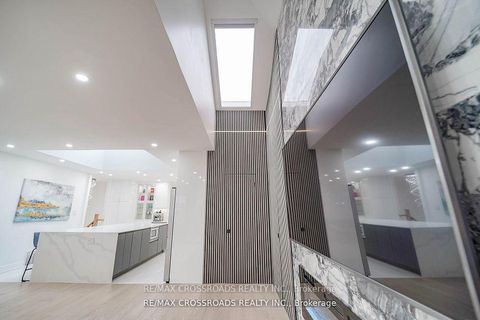 Photo 7 at 7118 Yonge Street, Rural Innisfil, Innisfil