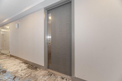 Photo 5 at 815 - 1346 Danforth Road, Eglinton East, Toronto