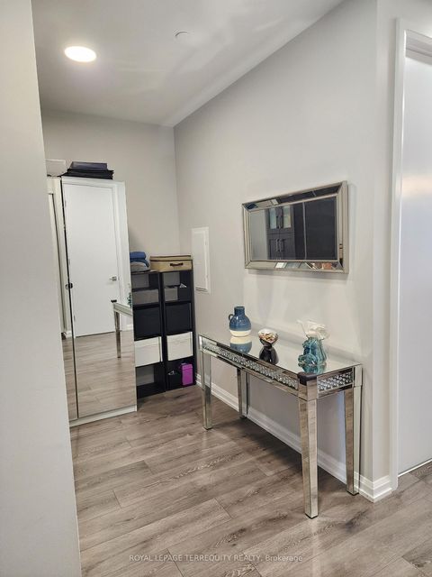 Photo 9 at 610 - 4208 Dundas Street, Humber Valley, Toronto