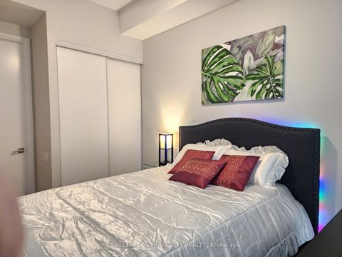 Photo 16 at 610 - 4208 Dundas Street, Humber Valley, Toronto