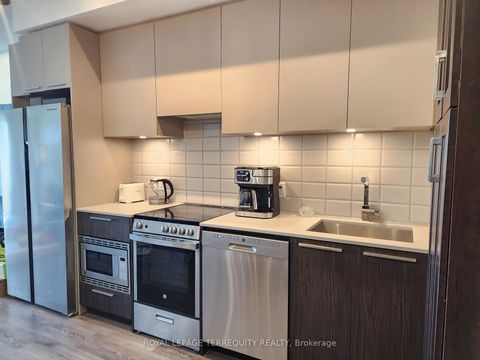Photo 23 at 610 - 4208 Dundas Street, Humber Valley, Toronto