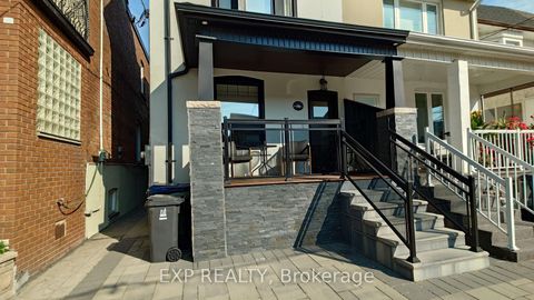 Photo 2 at 36 Talbot Street, Pellam Park, Toronto
