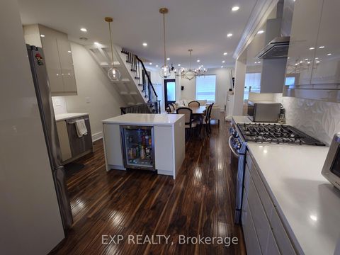 Photo 13 at 36 Talbot Street, Pellam Park, Toronto