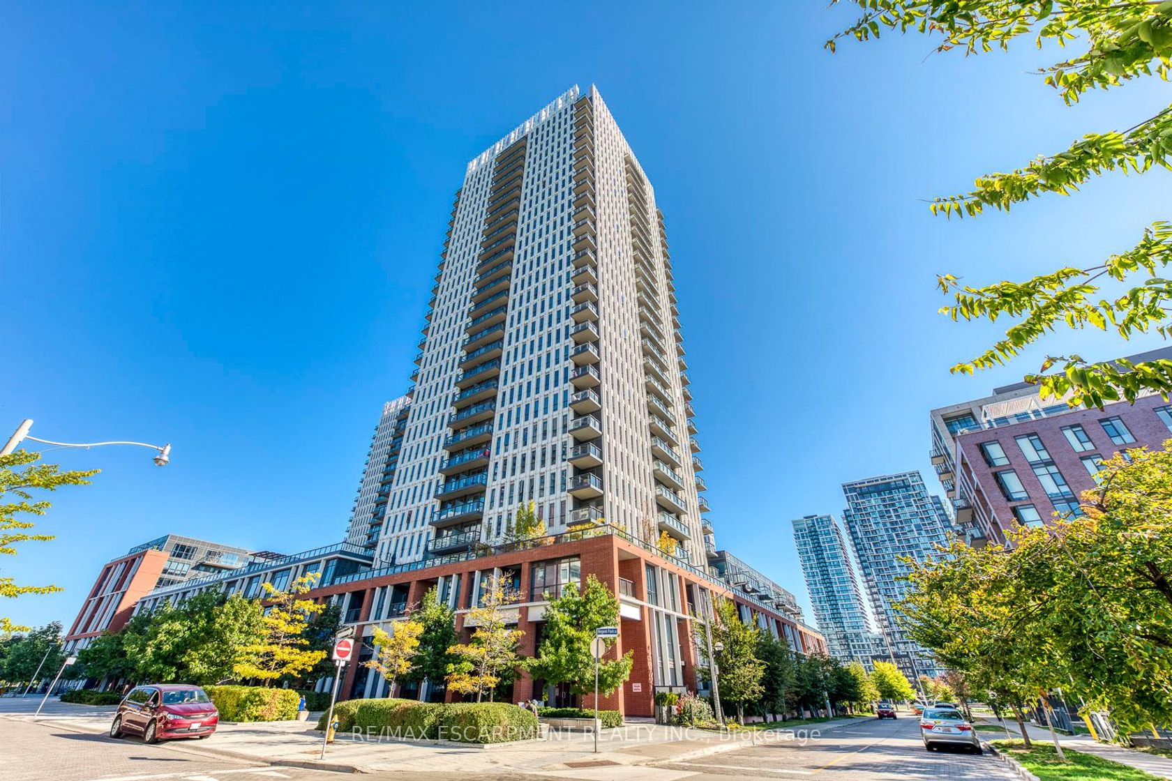 1304 - 55 Regent Park Boulevard, Regent Park, Toronto by Loree Meneguzzi Real Estate 1304 - 55 Regent Park Boulevard, Regent Park, Toronto