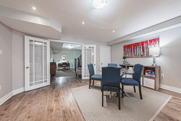 Photo 39 at 11 Weathering Heights, Stoney Creek Mountain, Hamilton