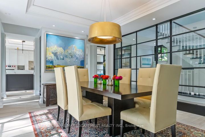 Photo 12 at 905 Sangster Avenue, Lorne Park, Mississauga