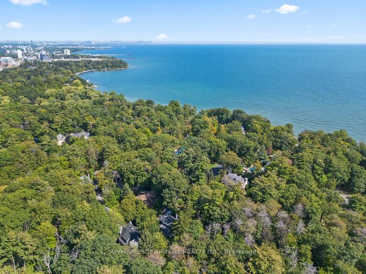 Photo 34 at 905 Sangster Avenue, Lorne Park, Mississauga