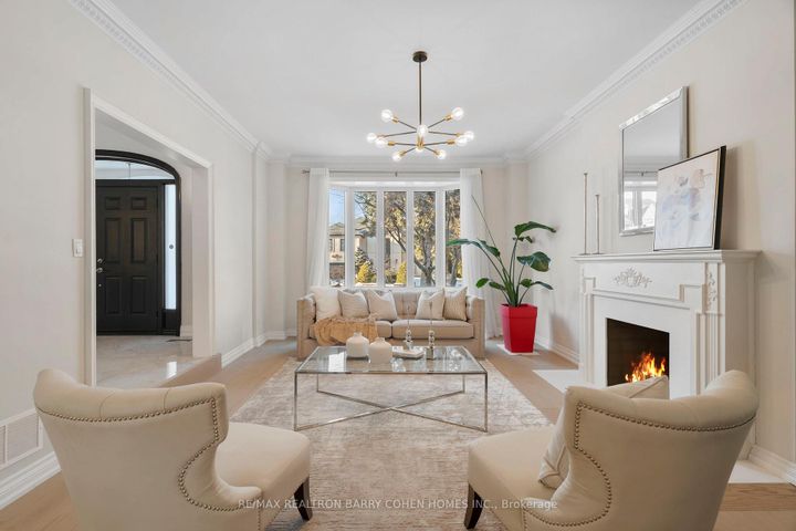 Photo 8 at 151 Highland Crescent, York Mills, Toronto
