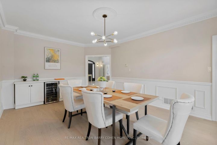 Photo 11 at 151 Highland Crescent, York Mills, Toronto