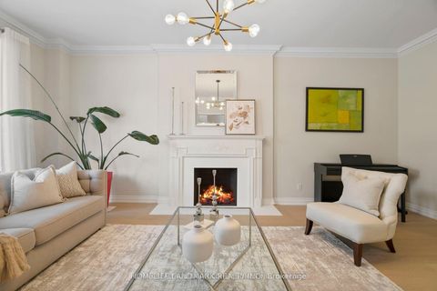 Photo 7 at 151 Highland Crescent, York Mills, Toronto