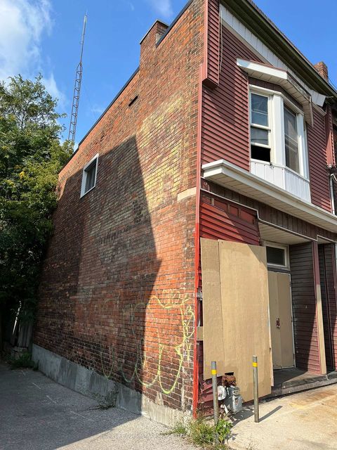 Photo 1 at 2553 Dundas Street W, High Park North, Toronto
