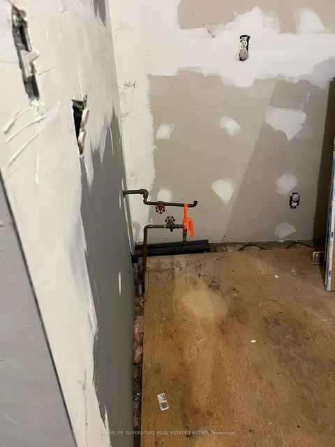 Photo 4 at 2553 Dundas Street W, High Park North, Toronto Photo 4 at 2553 Dundas Street W, High Park North, Toronto