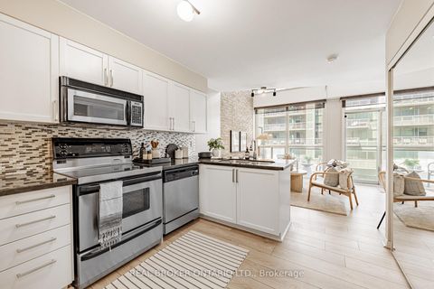 Photo 4 at 612 - 1029 King Street W, Niagara, Toronto