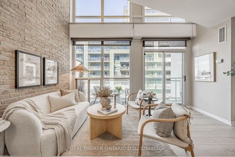 Photo 8 at 612 - 1029 King Street W, Niagara, Toronto