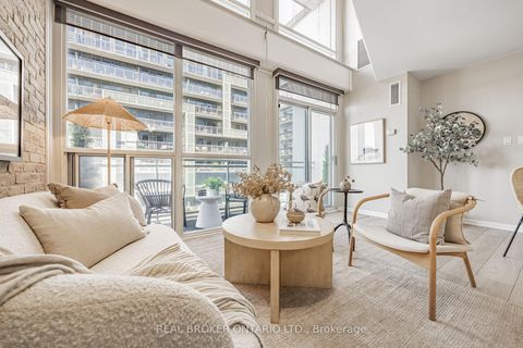 Photo 9 at 612 - 1029 King Street W, Niagara, Toronto