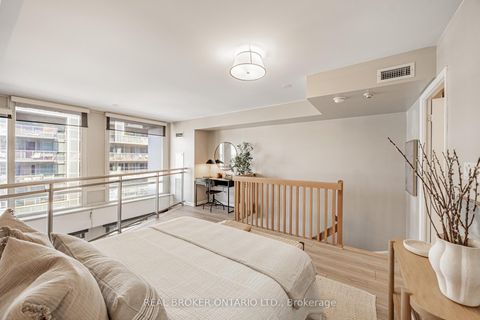 Photo 15 at 612 - 1029 King Street W, Niagara, Toronto