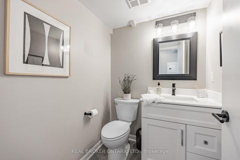 Photo 19 at 612 - 1029 King Street W, Niagara, Toronto