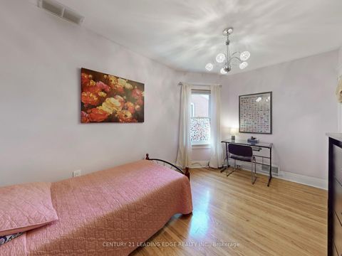 Photo 25 at 286 Glenholme Avenue, Oakwood Village, Toronto