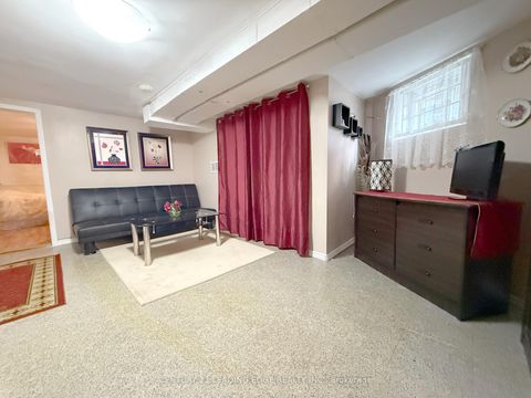 Photo 29 at 286 Glenholme Avenue, Oakwood Village, Toronto