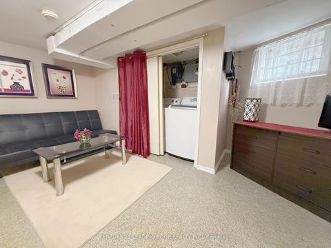 Photo 30 at 286 Glenholme Avenue, Oakwood Village, Toronto