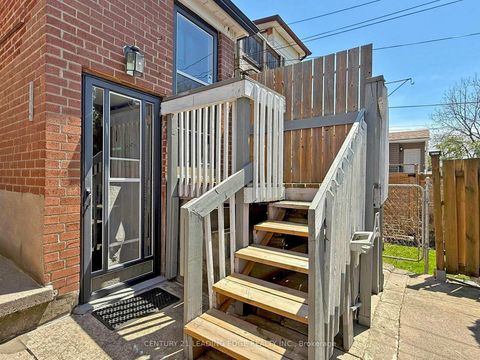 Photo 36 at 286 Glenholme Avenue, Oakwood Village, Toronto