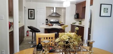 Photo 9 at 14 Hillock Place, Woburn, Toronto