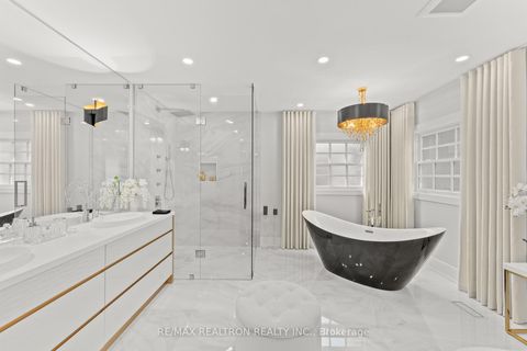 Photo 25 at 63 Willett Crescent, Mill Pond, Richmond Hill