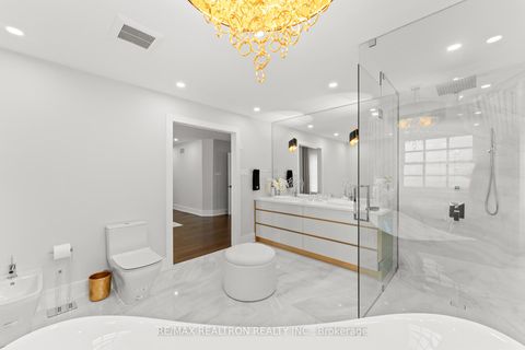 Photo 26 at 63 Willett Crescent, Mill Pond, Richmond Hill