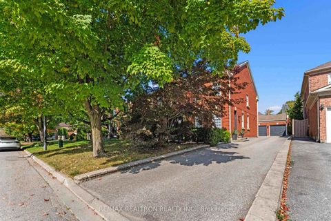 Photo 44 at 63 Willett Crescent, Mill Pond, Richmond Hill