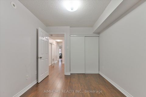 Photo 17 at 1036 - 55 George Appleton Way, CFB, Toronto