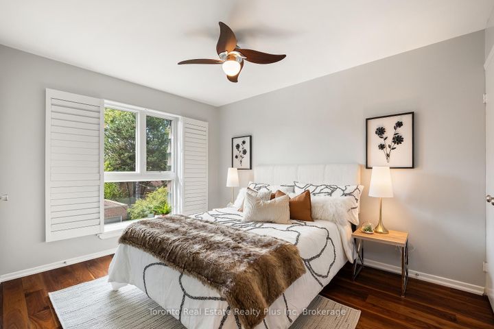 Photo 22 at 29 Anvil Millway, Windfields, Toronto