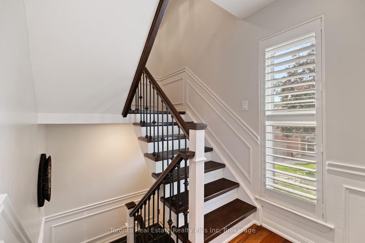 Photo 24 at 29 Anvil Millway, Windfields, Toronto