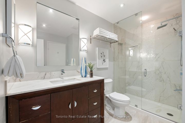 Photo 28 at 29 Anvil Millway, Windfields, Toronto