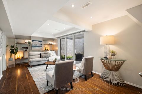 Photo 25 at 29 Anvil Millway, Windfields, Toronto