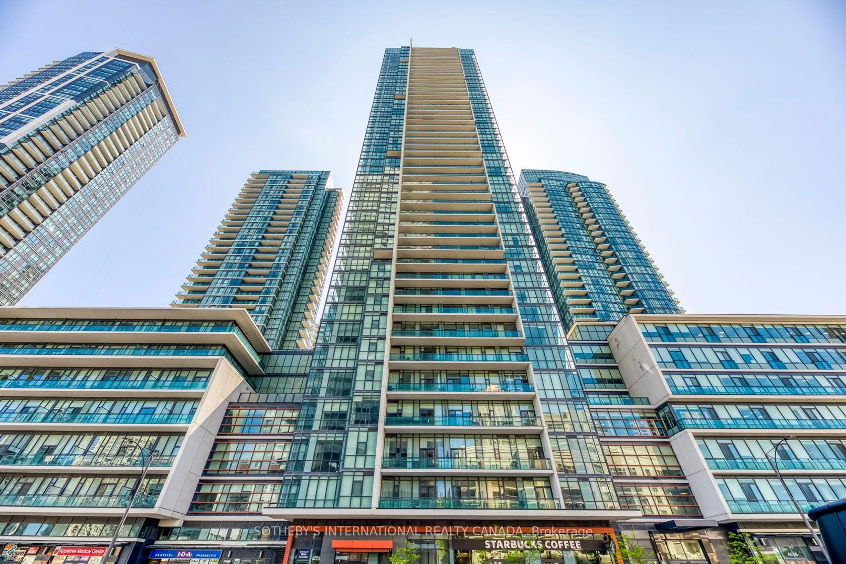 1202 - 4070 Confederation Parkway, City Centre, Mississauga by Loree Meneguzzi Real Estate 1202 - 4070 Confederation Parkway, City Centre, Mississauga