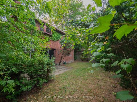 Photo 7 at 68 Pinnacle Road, Windfields, Toronto