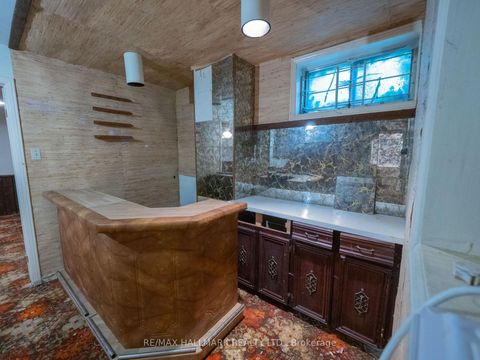 Photo 15 at 68 Pinnacle Road, Windfields, Toronto
