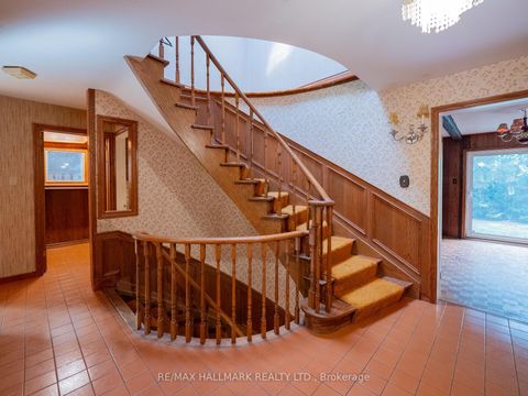 Photo 35 at 68 Pinnacle Road, Windfields, Toronto