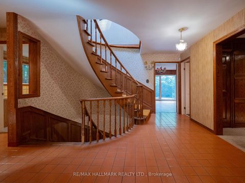 Photo 36 at 68 Pinnacle Road, Windfields, Toronto