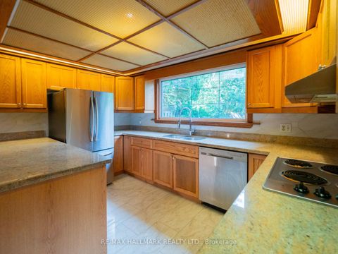 Photo 43 at 68 Pinnacle Road, Windfields, Toronto