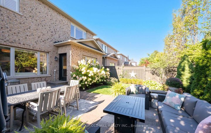 Photo 39 at 3304 Stalybridge Drive, BC Bronte Creek, Oakville