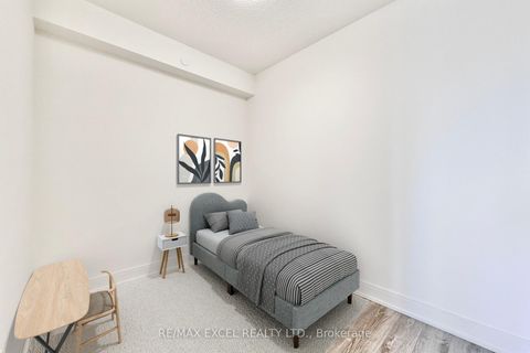 Photo 10 at 606 - 9600 Yonge Street, North Richvale, Richmond Hill