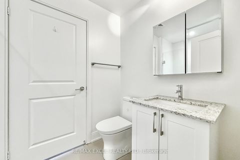 Photo 20 at 606 - 9600 Yonge Street, North Richvale, Richmond Hill