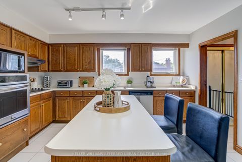 Photo 8 at 55 Tedder Street, Amesbury, Toronto