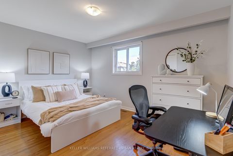 Photo 10 at 55 Tedder Street, Amesbury, Toronto