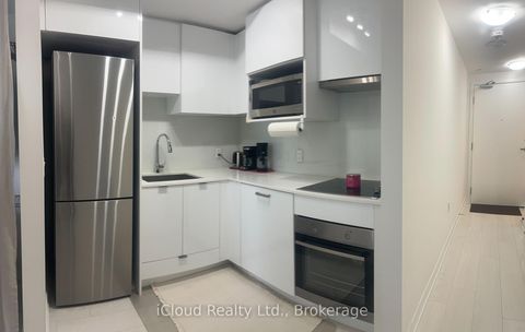 Photo 2 at 2314 - 195 Redpath Avenue, Mount Pleasant West, Toronto