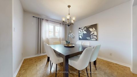 Photo 13 at 508 Chancellor Drive, East Woodbridge, Vaughan