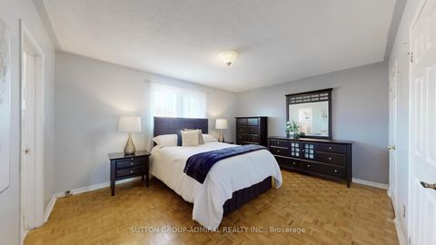Photo 23 at 508 Chancellor Drive, East Woodbridge, Vaughan