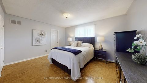 Photo 24 at 508 Chancellor Drive, East Woodbridge, Vaughan